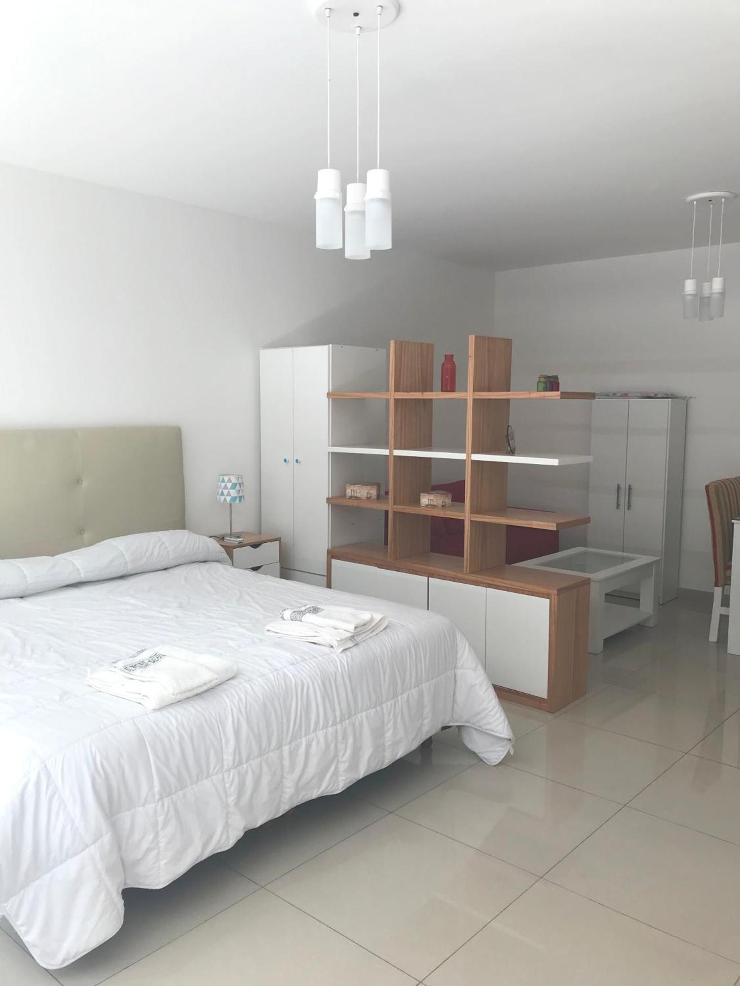 Apartamento En El Centro De Recoleta Con Pileta, Parilla Y Laundry - Buenos Aires — Fotos 1